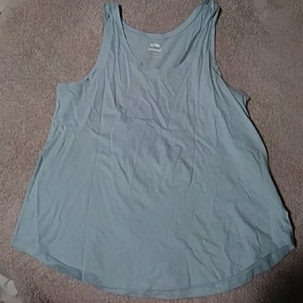 Relaxed tank