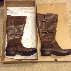 Born leather knee boots