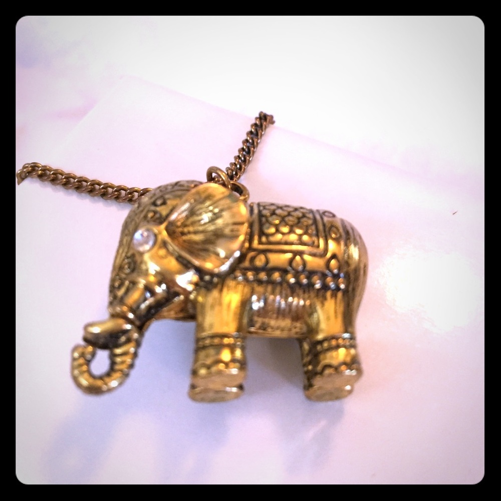LF NWT Intricate Indian Elephant Necklace