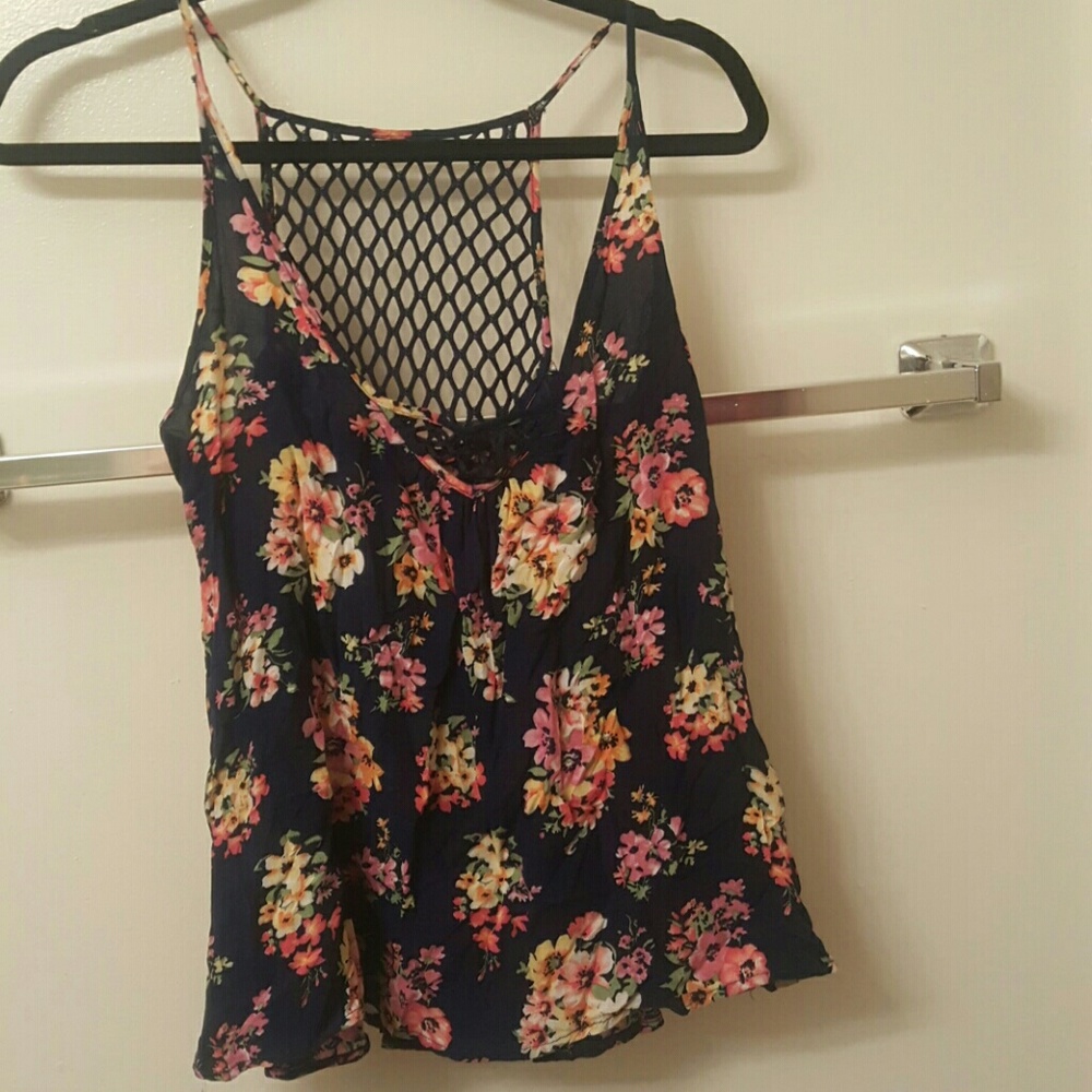 Cute flower tank!