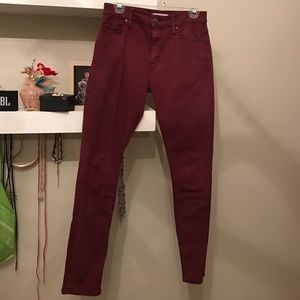 ANN TAYLOR LOFT MAROON SKINNY JEAN