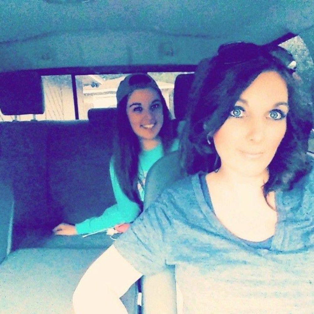 Meet your Posher, Angela