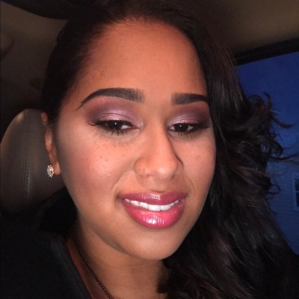 Meet your Posher, Kaitlyn