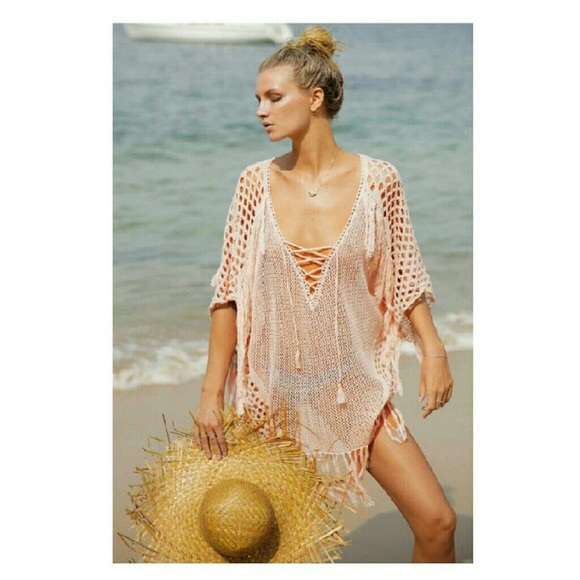 NWT Fringe Blush Pink Crochet Kaftan - Picture 2 of 5