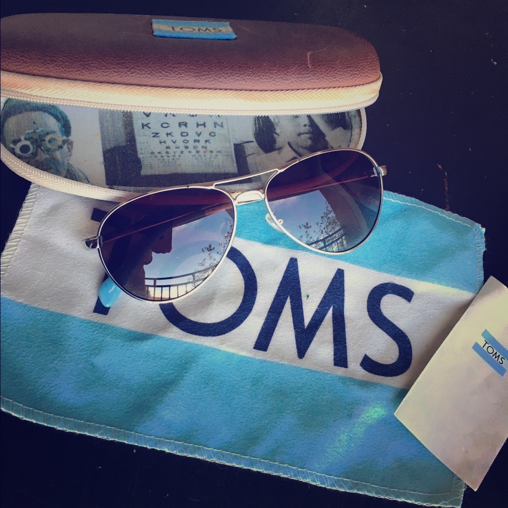 Toms Kilgore Silver Aviator Sunglasses