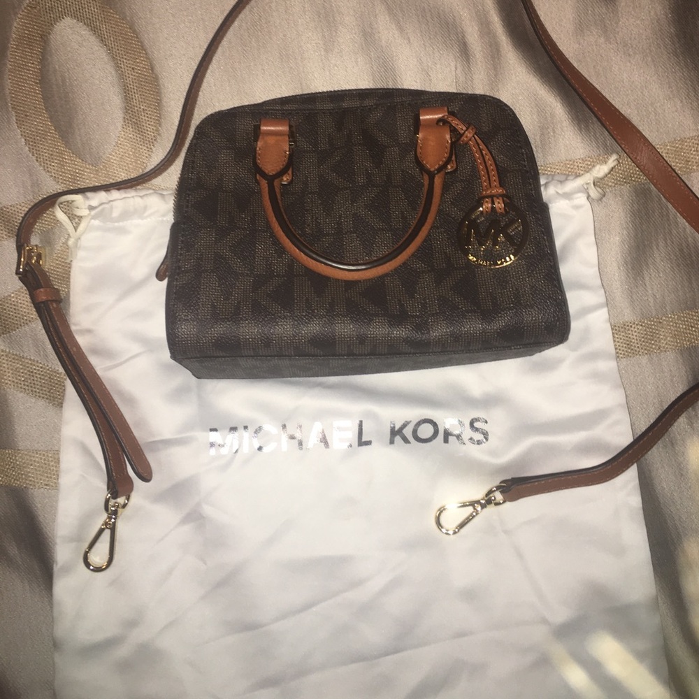 Michael Kors pocketbook