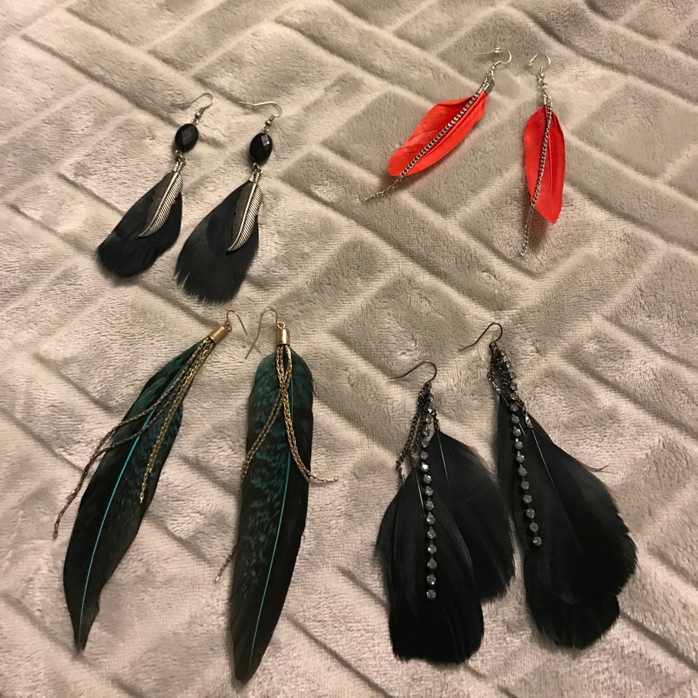 Dangle feather earrings!