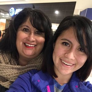 Meet your Posher, Elena