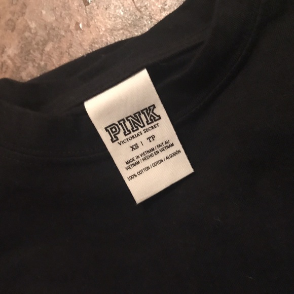 SOLD VS PINK long sleeve campus tee - Picture 3 of 3