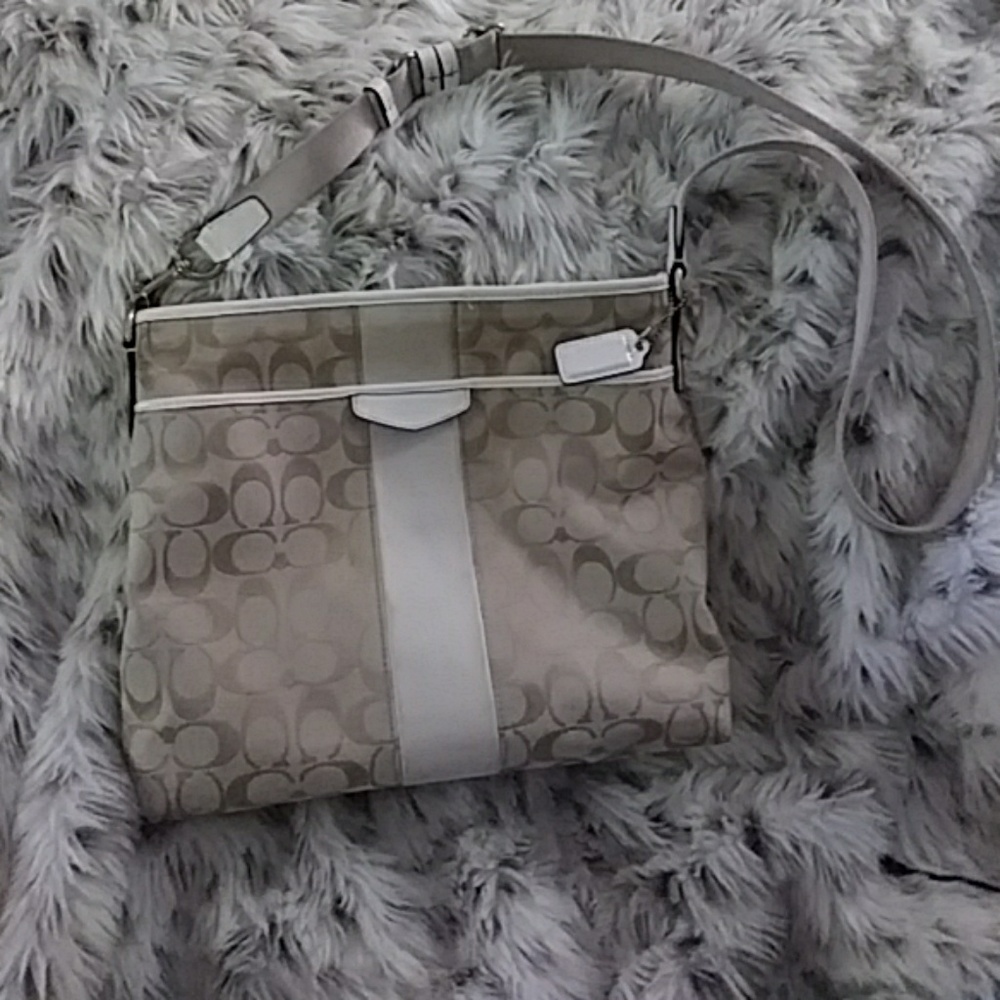 Coach crossbody purse
