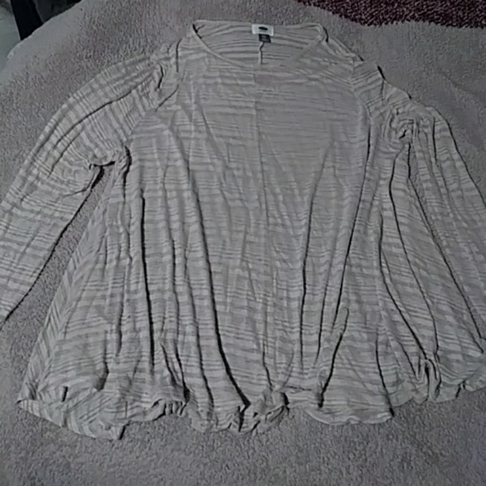 Flowy striped top