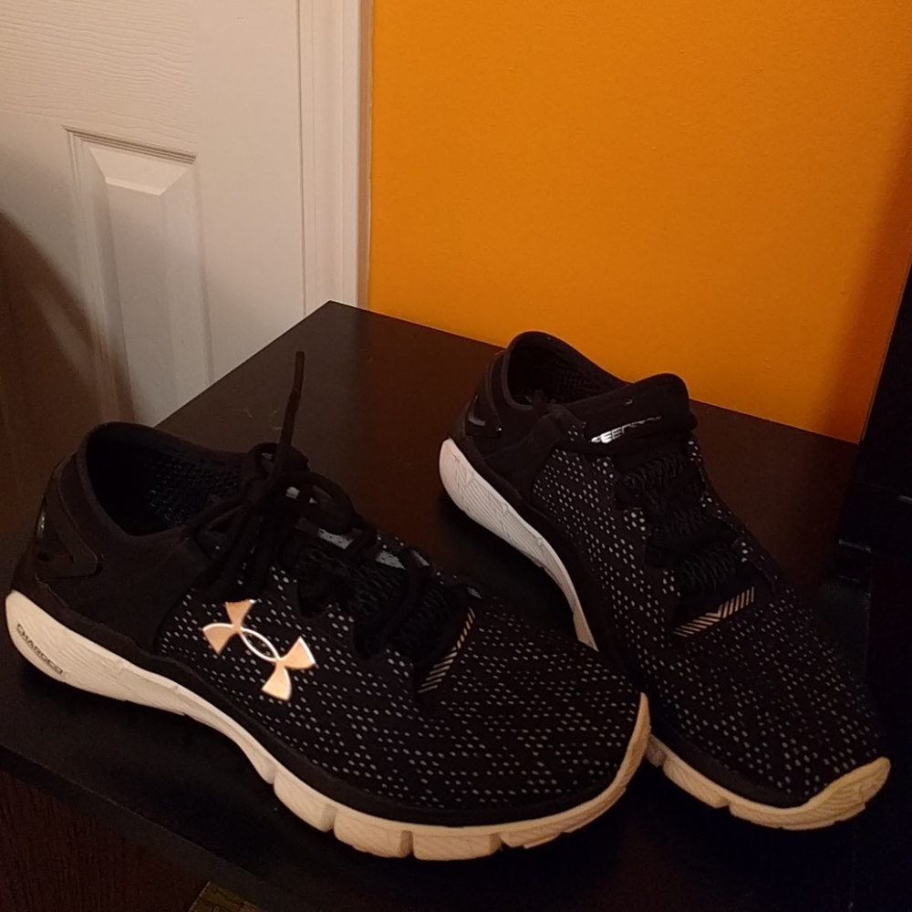 Under Armour Speedform Fortis shoes