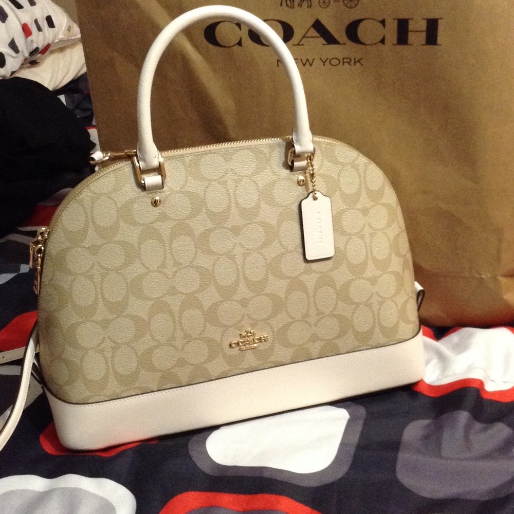 Brand new  Sierra coach bag