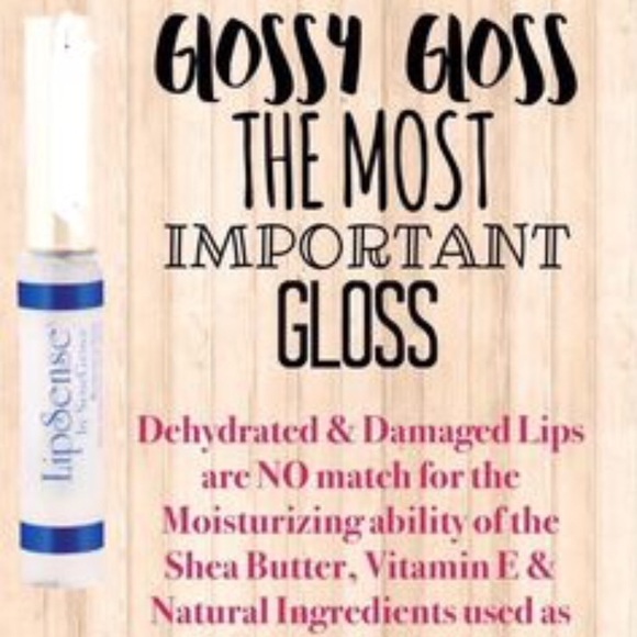 LipSense Glossy Gloss by SeneDerm / SeneGence - Picture 2 of 5