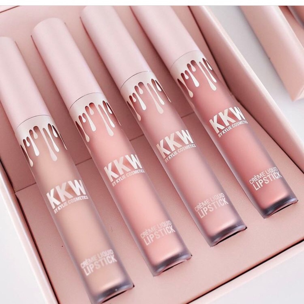 KKW lip set