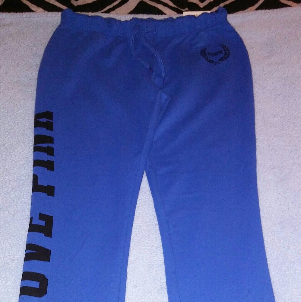 SOLD!!!!!!!!!!!!   NWT VS Pink Pants