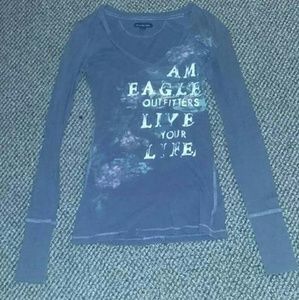 American Eagle shirt