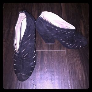 Qupid peeptoe cut out booties