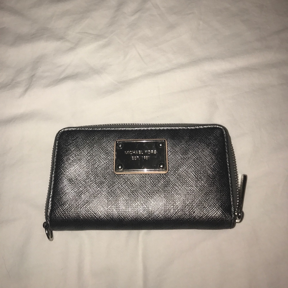 Michael Kors Wallet!