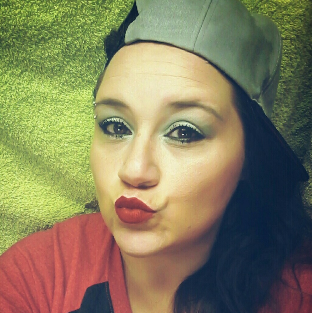 Meet your Posher, Teresa