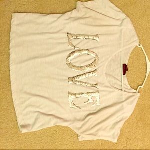 Love t-shirt
