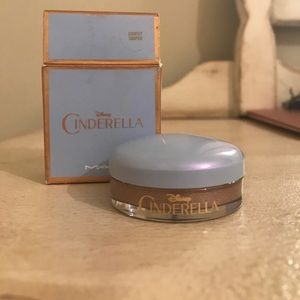 Mac Cinderella eye gloss