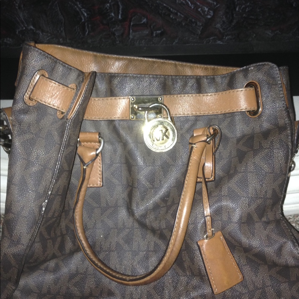 Michael Kors leather purse