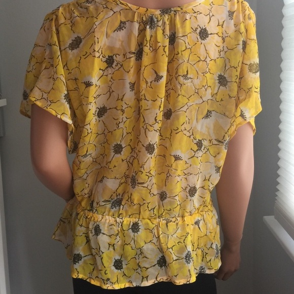 Joie Yellow Floral Silk Blouse M - Picture 3 of 5