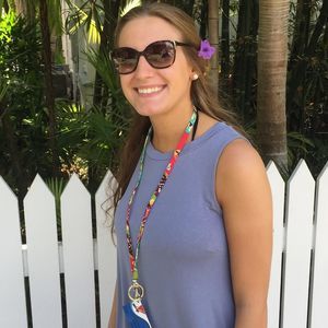 Meet your Posher, Victoria