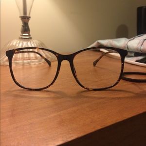 Tortoise glasses 1.25x
