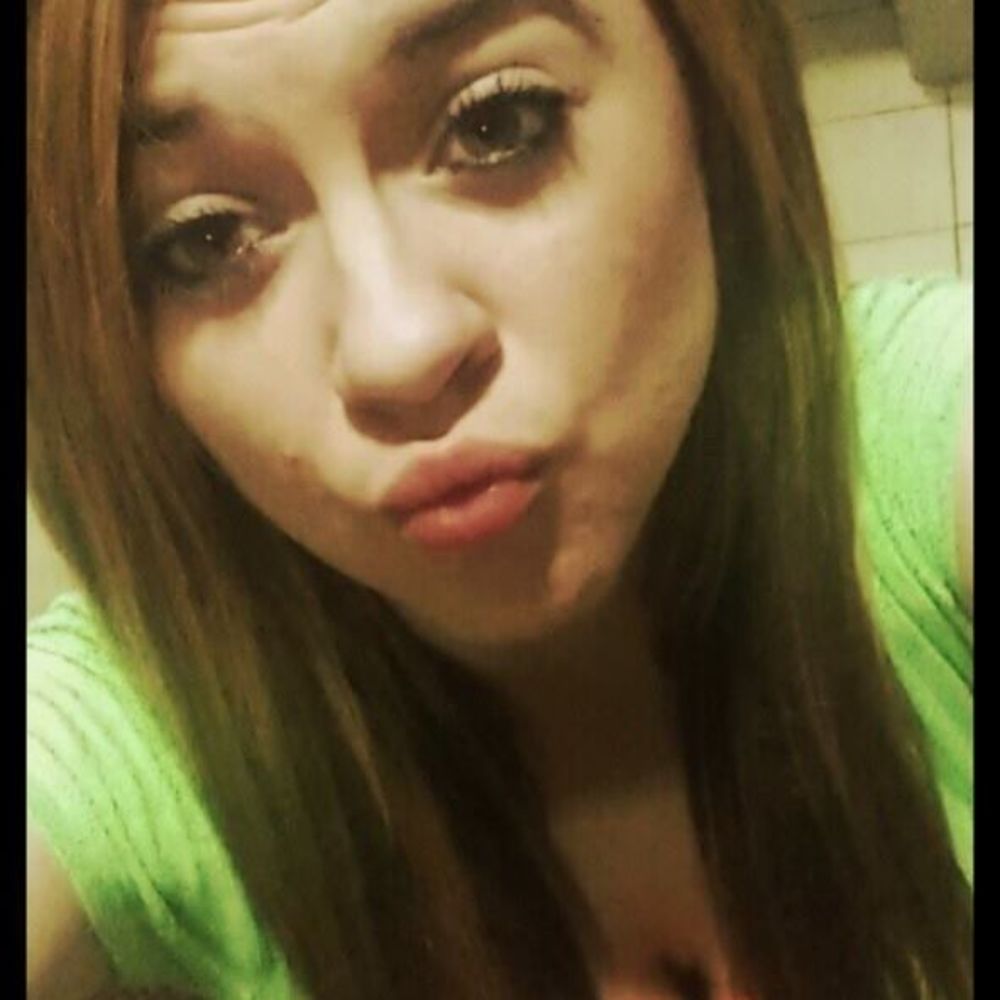 Meet your Posher, Marissa