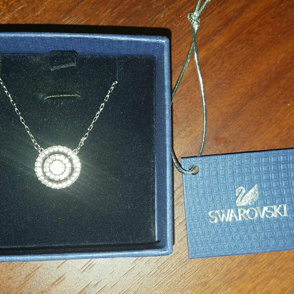 Swarovski dual light necklace