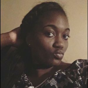 Meet your Posher, Kajira