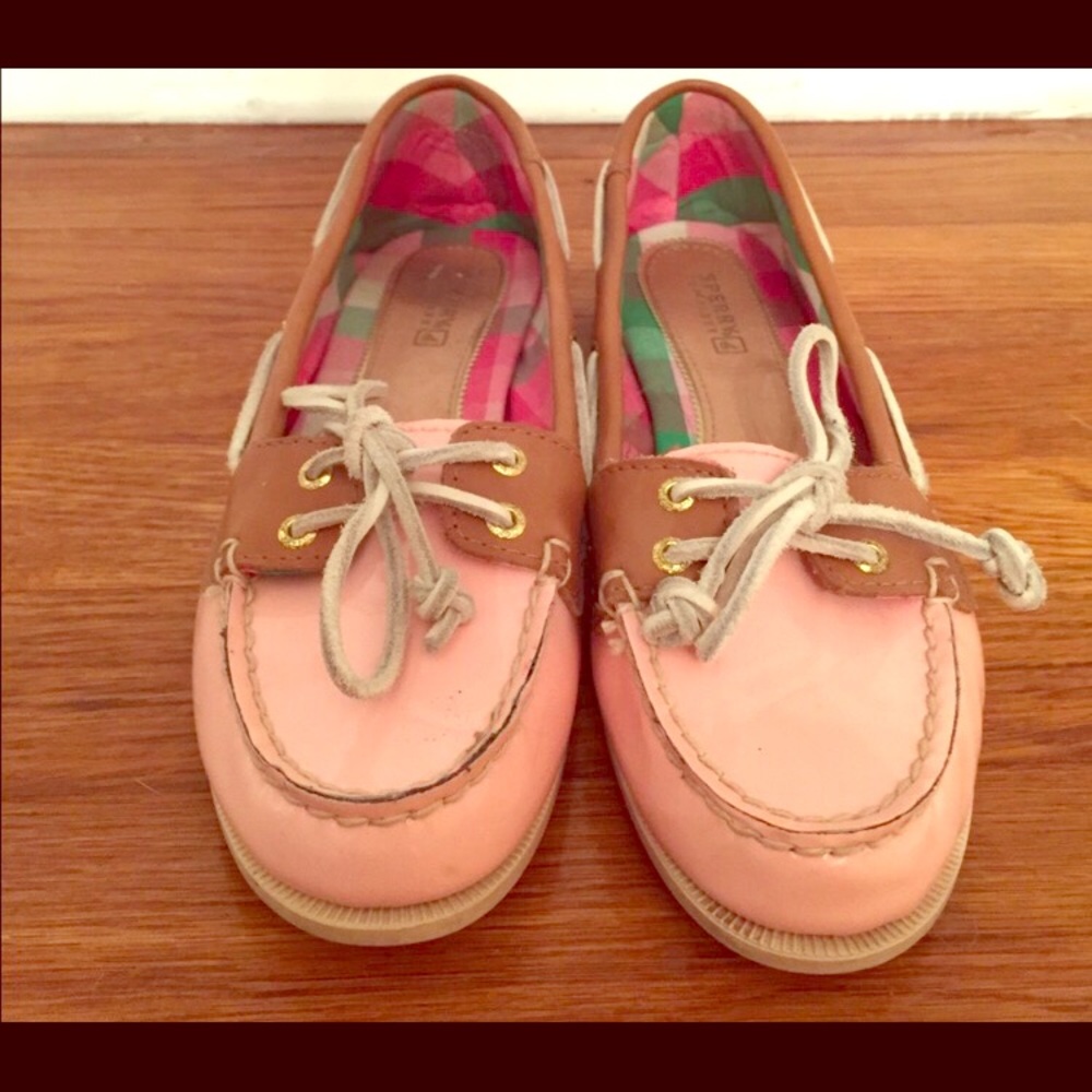 Pink Sperry Topsiders