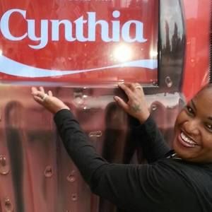 Meet your Posher, Cynthia