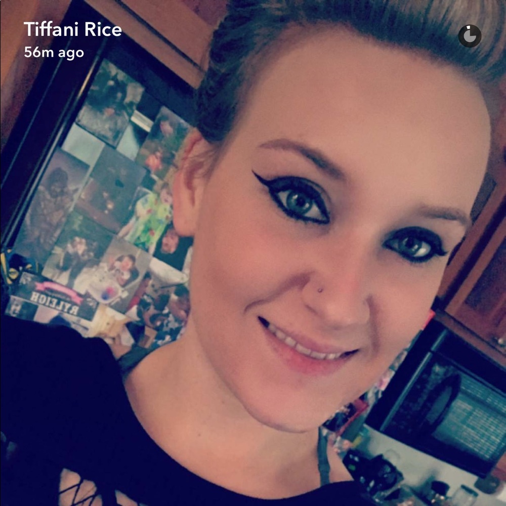 Meet your Posher, Tiffani