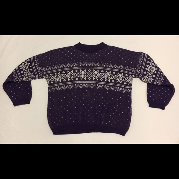 Seasonal Patterned Sweater - Picture 2 of 2