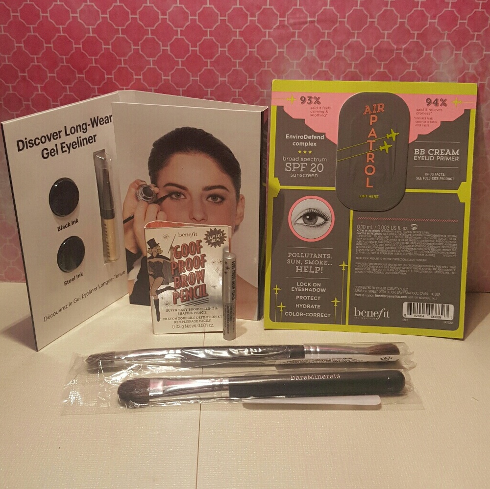BareMinerals Eyeshadow Brushes + Minis