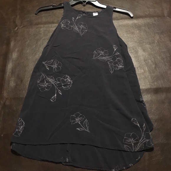 GRAY TOP SLEEVELESS - Picture 2 of 2