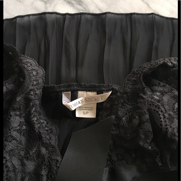 ViCt0riAs S. NiGhTy BlAck SheEr LaCe s/P - Picture 6 of 11
