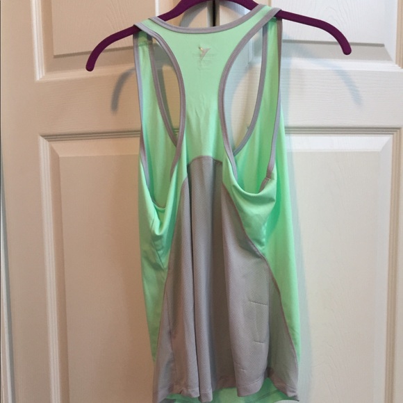 Workout tank - Picture 2 of 2