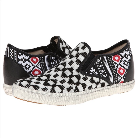 Low Top Distressed Leather Trim Slip On Sneakers - Picture 6 of 6