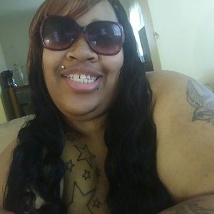 Meet your Posher, Joyce