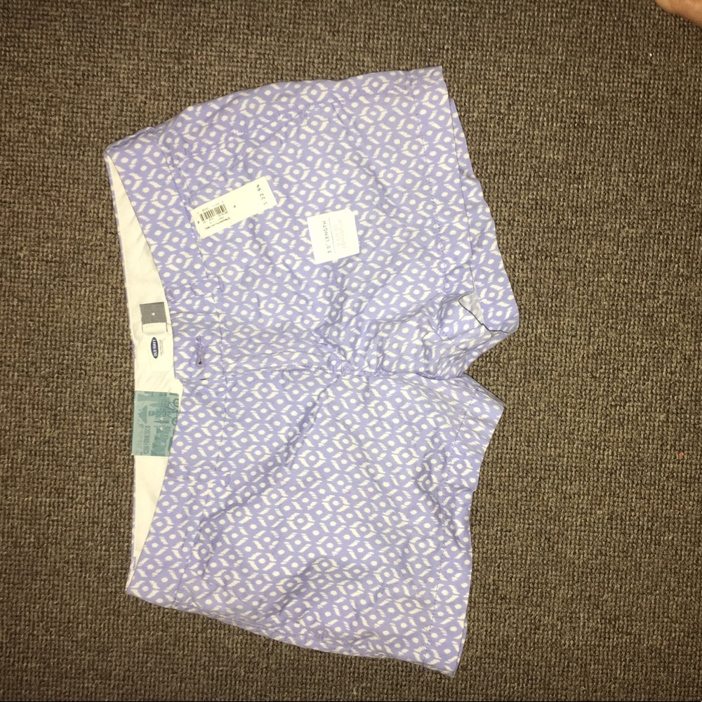 Old navy patterned shorts!