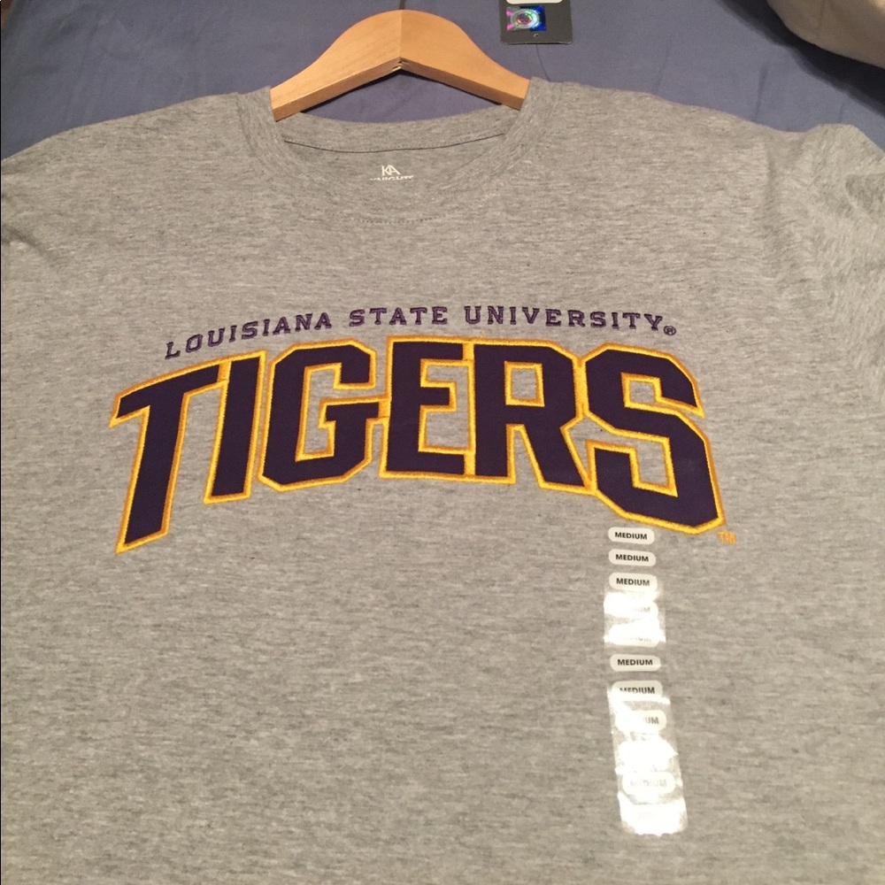 LSU Tigers T-Shirt 💜💛