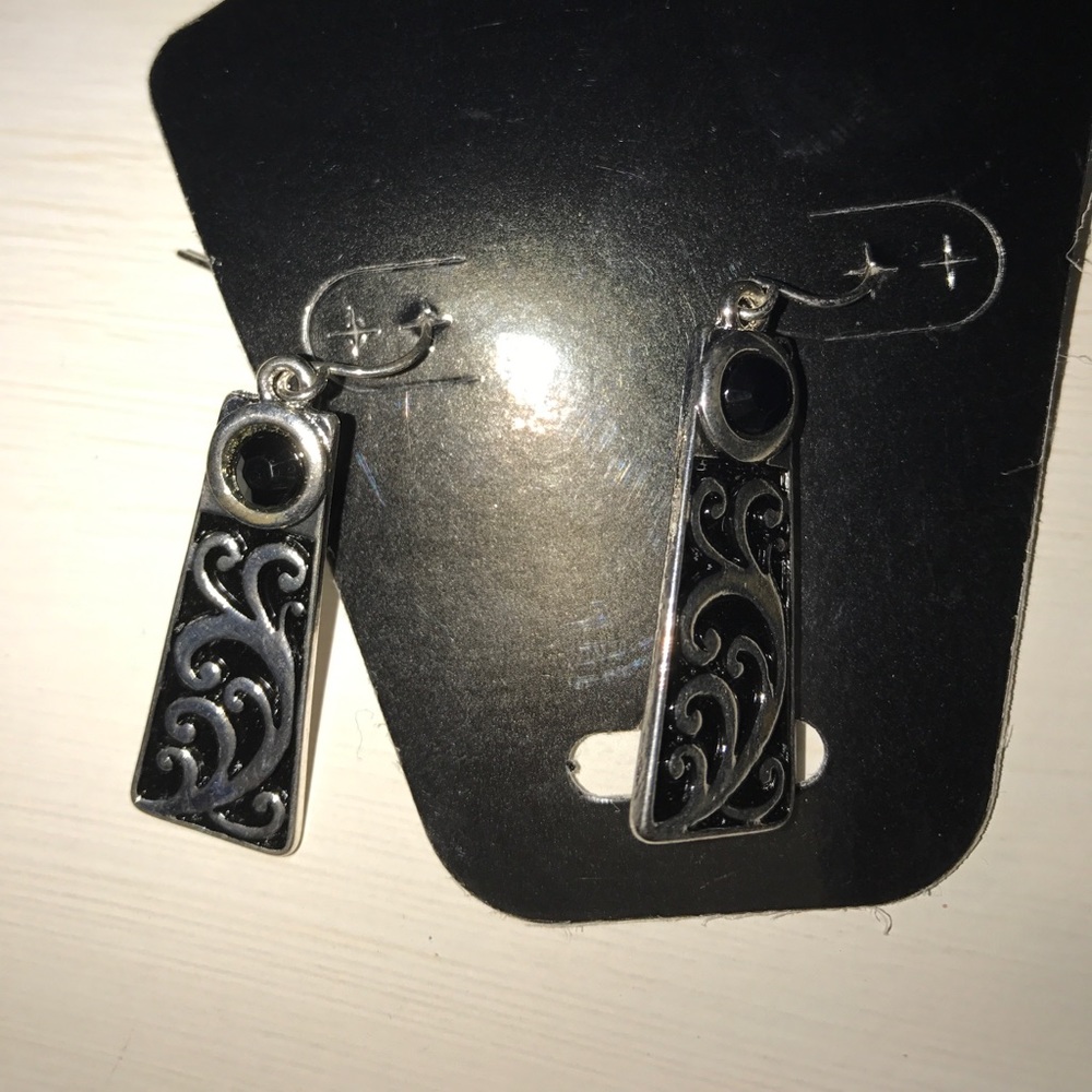 Earings