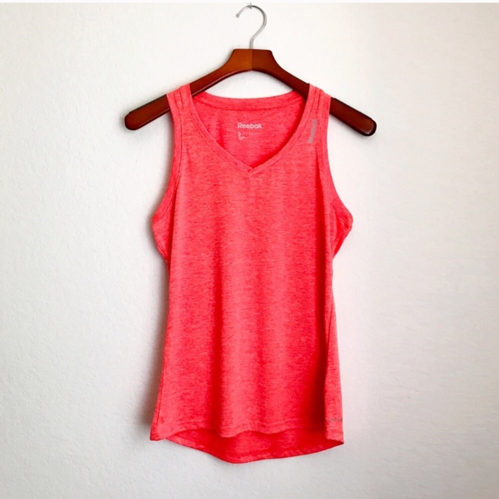 ‼️SOLD‼️🆕Reebok workout tank NWOT - Picture 4 of 4