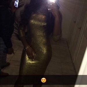 XOXO gold statement dress!