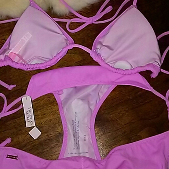 Victoria's Secret 2-pc padded triangle set M - Picture 3 of 4