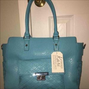 Damsel in defense Concealed Kari